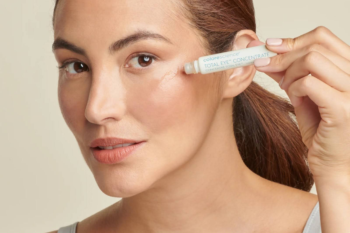 How to Apply Eye Cream Correctly | Simple Guide