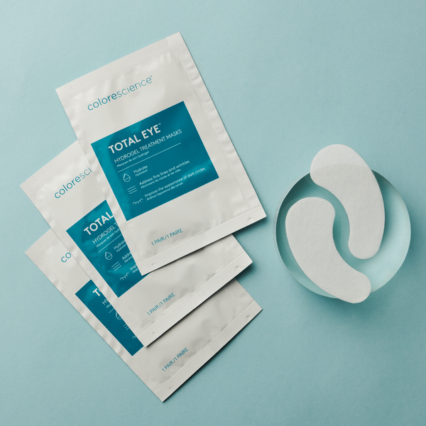 total eye hydrogel masks in packaging and one paid of mask outside of packaging