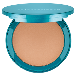 Natural Finish Pressed Foundation SPF 20 || hide